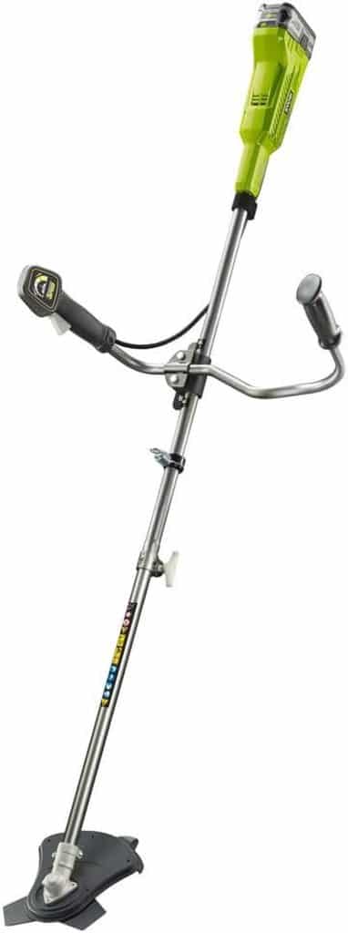 Test débroussailleuse Ryobi 18V Tri-Arc™ et batterie lithium+