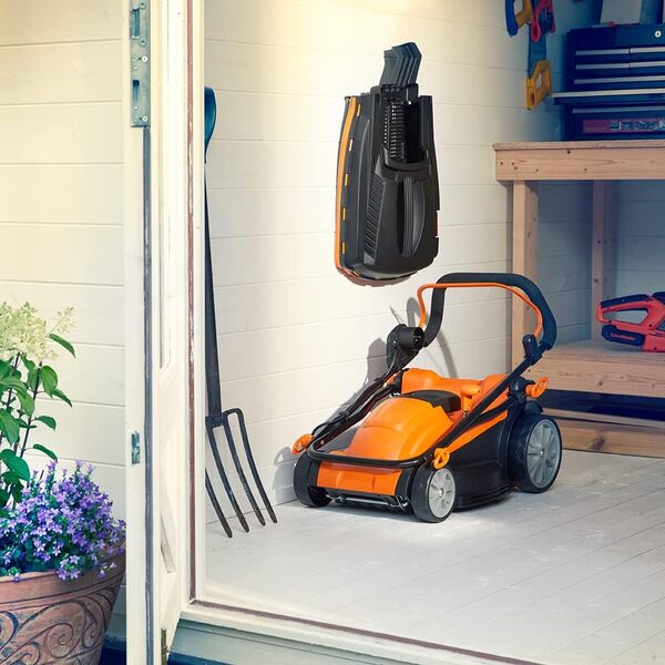 LawnMaster M2EB1637M Tondeuse et tracteurs 1600W 37cm, 6 Hauteurs Réglable 20-70mm, 40L Bac de Ramassage 2 Ans de Garantie