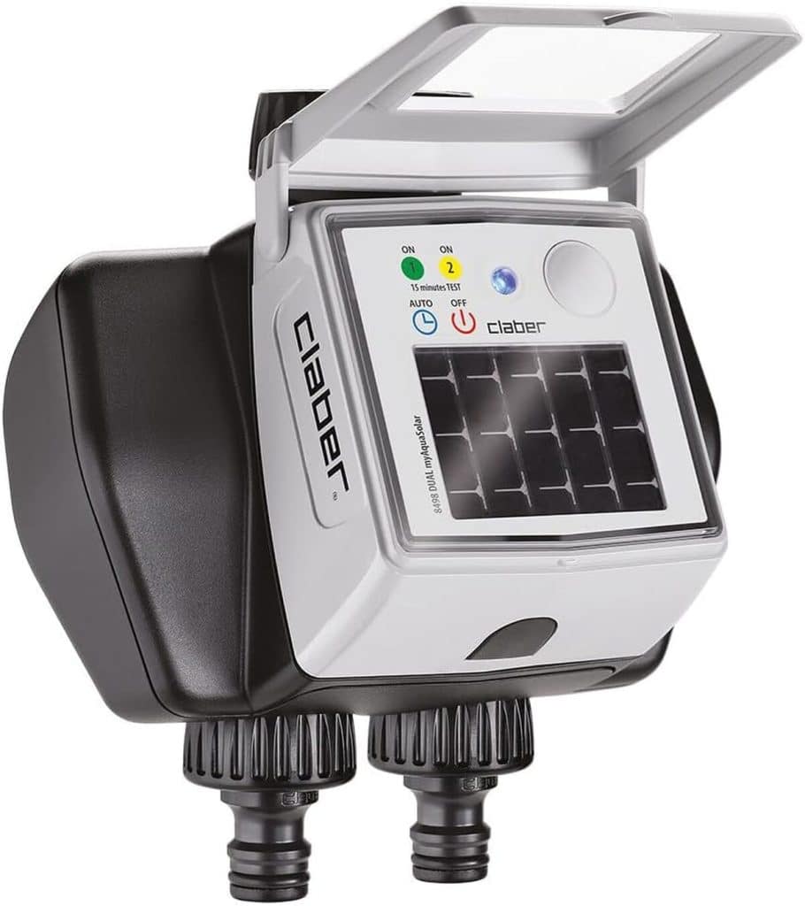 Test Claber Dual myAquaSolar : programmateur d'arrosage solaire efficace