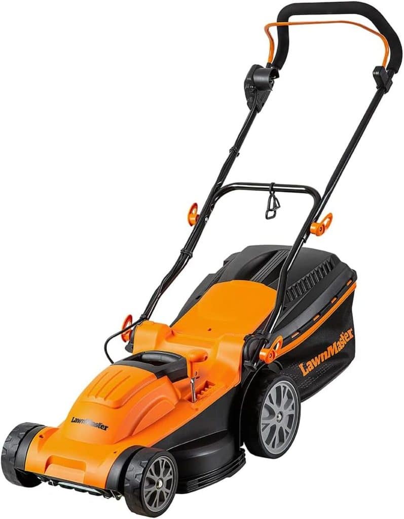 Test de la tondeuse LawnMaster M2EB1637M 1600W : puissance et polyvalence